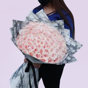 Charming Pink Rose Bouquet