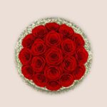 Box of Red Roses with steel grass (1)