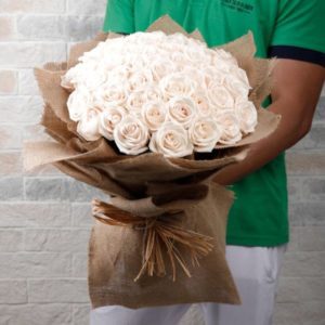 Creamy Vandella Rose Bouquet