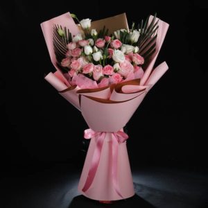 Ravishing Pink and White Spray Roses Bouquet