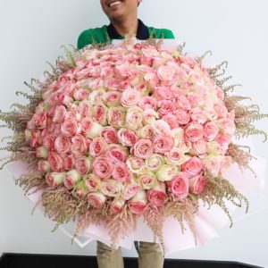 Sovereign Power bouquet by June Flowers